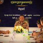 ‎លោក គង់ សំអាត ជំរុញឱ្យមន្ត្រីក្រោមឱវាទបំពេញការងារដោយមានឆន្ទៈ គោរពពេលវេលា អនុវត្តវិន័យការងារឱ្យបានត្រឹមត្រូវ ធ្វើយ៉ាងណាកុំធ្វើមន្ត្រីមានមុខតែពេលប្រជុំ ឬមន្ត្រីជើងដប់